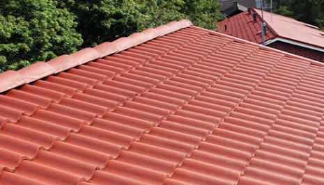 Tiilikaton pinnoitus jatkaa katon elinkaarta